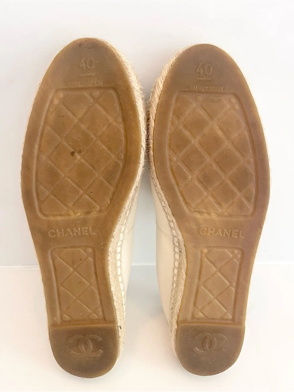 CHANEL Cream Lambskin Leather CC Espadrille Flats